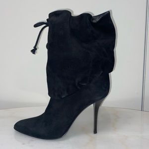 Helmet Lang Drawstring Boot